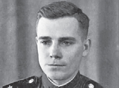 На фронт брать не хотели