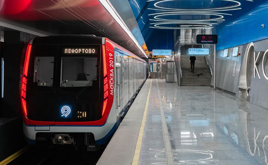Поезда «Москва» запустили на Некрасовской линии метро и БКЛ
