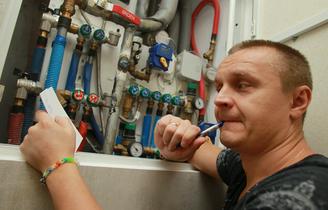 «Мы не настолько богаты»: названы способы сэкономить на коммунальных услугах