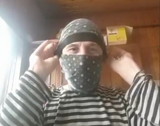 В Сети нашли альтернативу маске, которая есть у каждого в шкафу