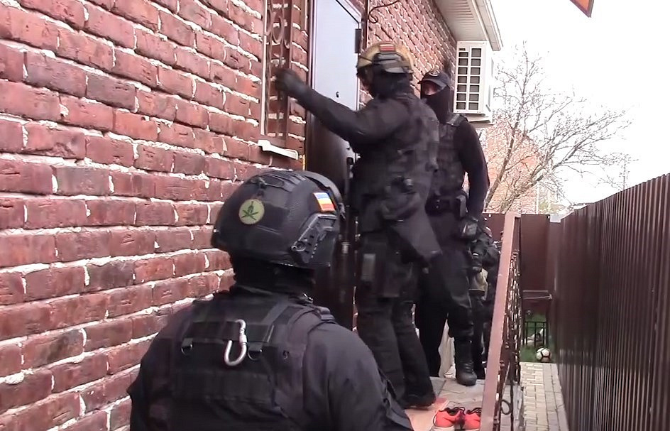 Семеро подозреваемых в мошенничествах в отношении пенсионеров задержаны в Москве