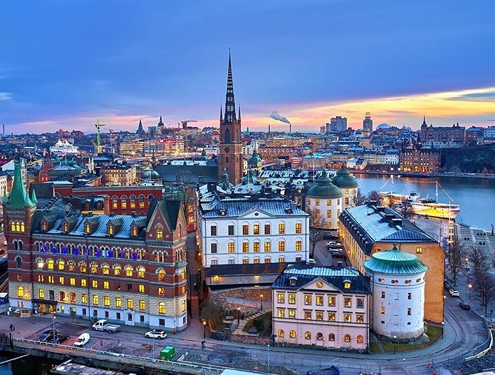  В Стокгольме не собираются вводить всеобщую самоизоляцию