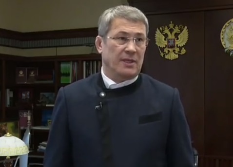 По словам главы региона Радия Хабирова, в настоящее время важно принимать исключительно верные решения, включая те, что ассоциируются с карантинными мерами