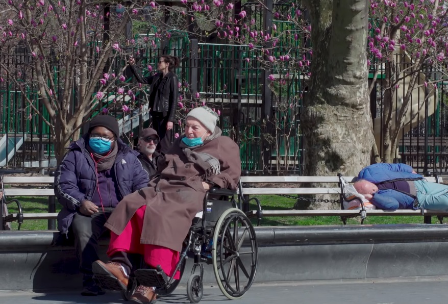 По мнению специалистов, американцам следует «пристегнуться» на грядущей неделе, поскольку для некоторых граждан она, весьма вероятно, будет «шокирующей»