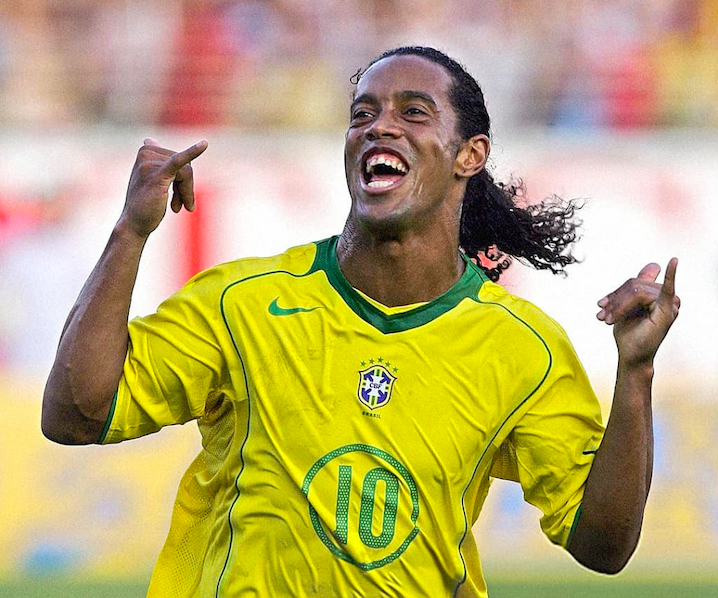 Роналдиньо вышел из парагвайской тюрьмы