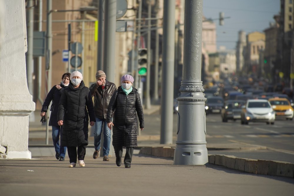 Восемьдесят пять процентов новых заболевших коронавирусом в Москве младше 65 лет