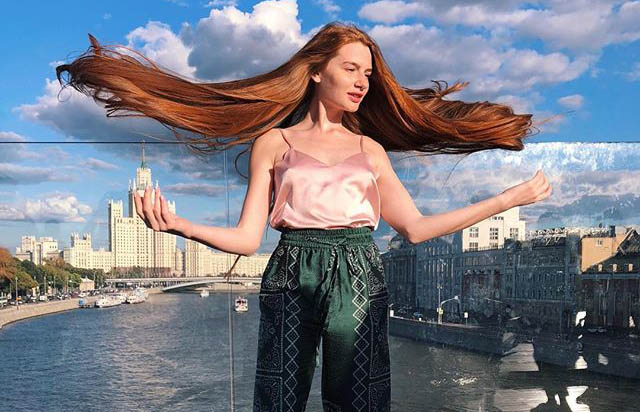 Русская Рапунцель объяснила, как избавиться от ранней седины