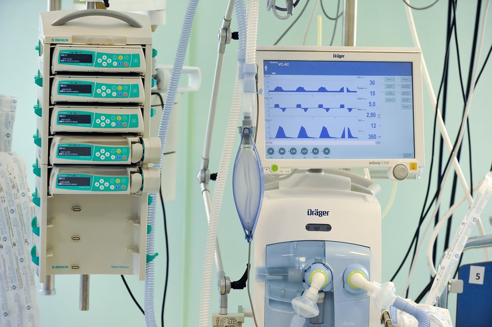 Медики описали первую в мире смерть после повторного заражения COVID-19