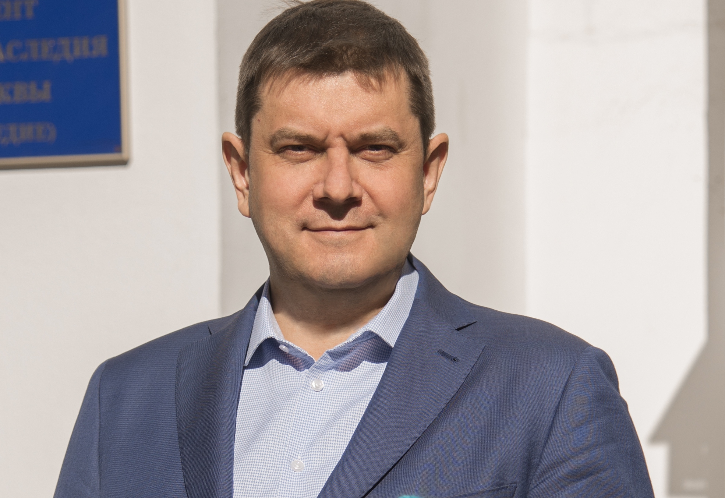 Сейчас группа скульпторов под руководством Александра Рукавишникова занимается изготовлением полноразмерной композиции в мягком материале