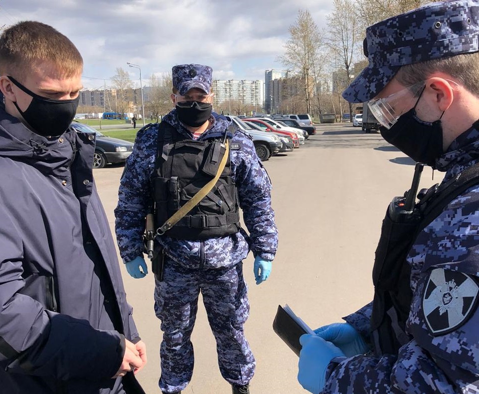 Столичных росгвардейцев обеспечат специальными защитными очками