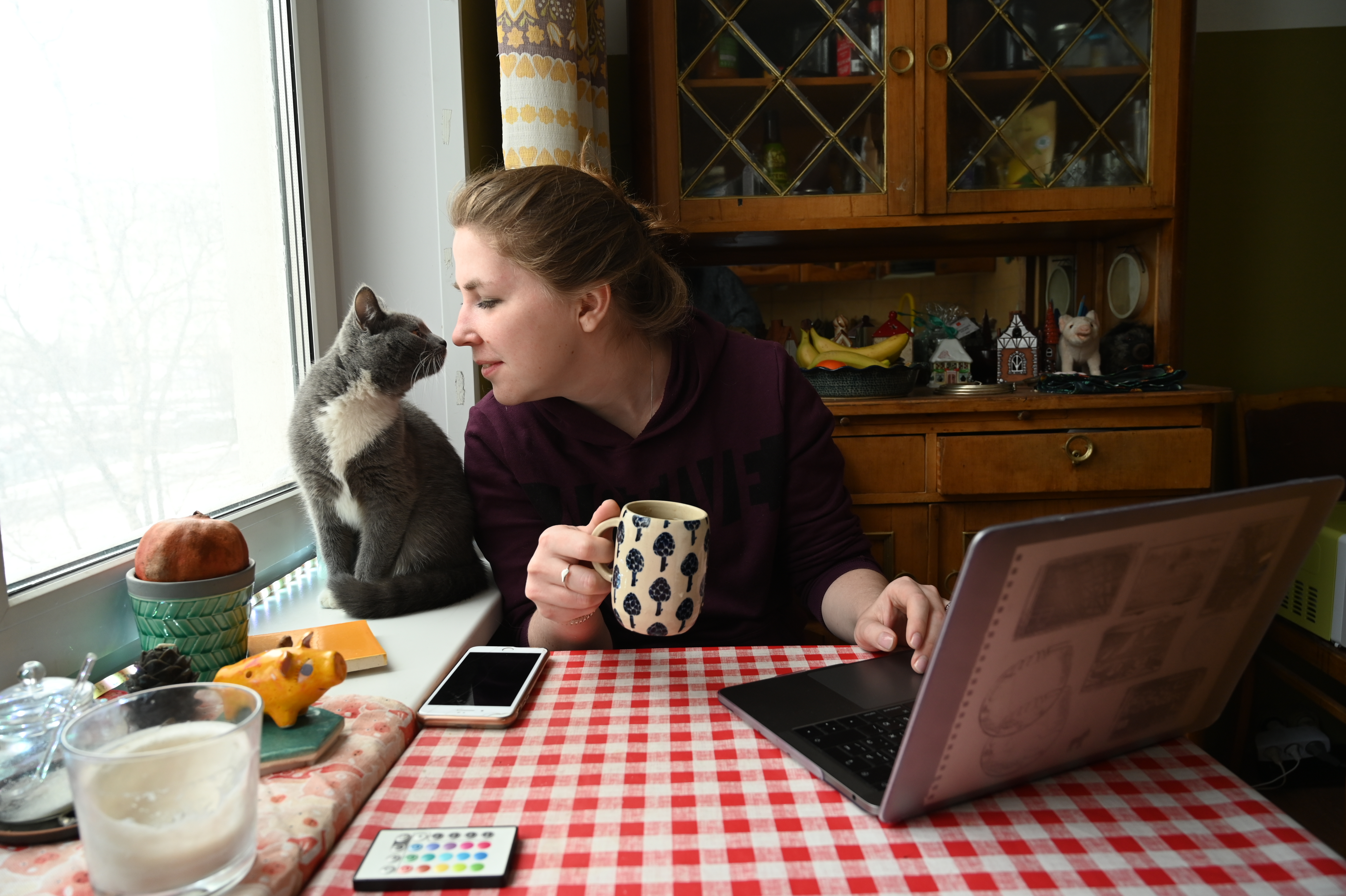 ВОЗ рекомендовала больным коронавирусом ограничивать контакты с домашними животными