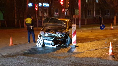 Последствия ДТП на улице Юных Ленинцев в Москве