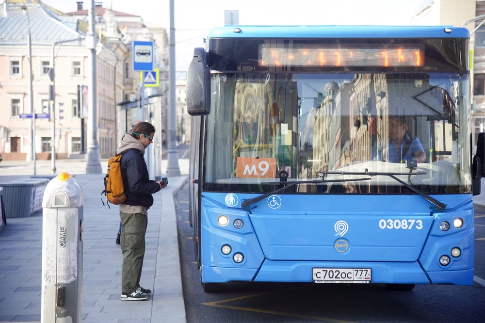 Безопасность на подмосковных маршрутах обеспечивают маски, антисептик и бесконтактные платежи