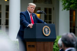 Слуцкий оценил вето Трампа на резолюцию Конгресса по Ирану