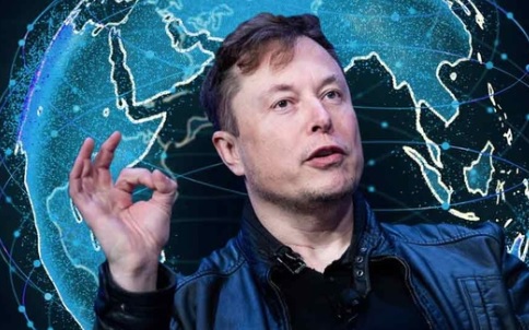 Бизнесмен Илон Маск