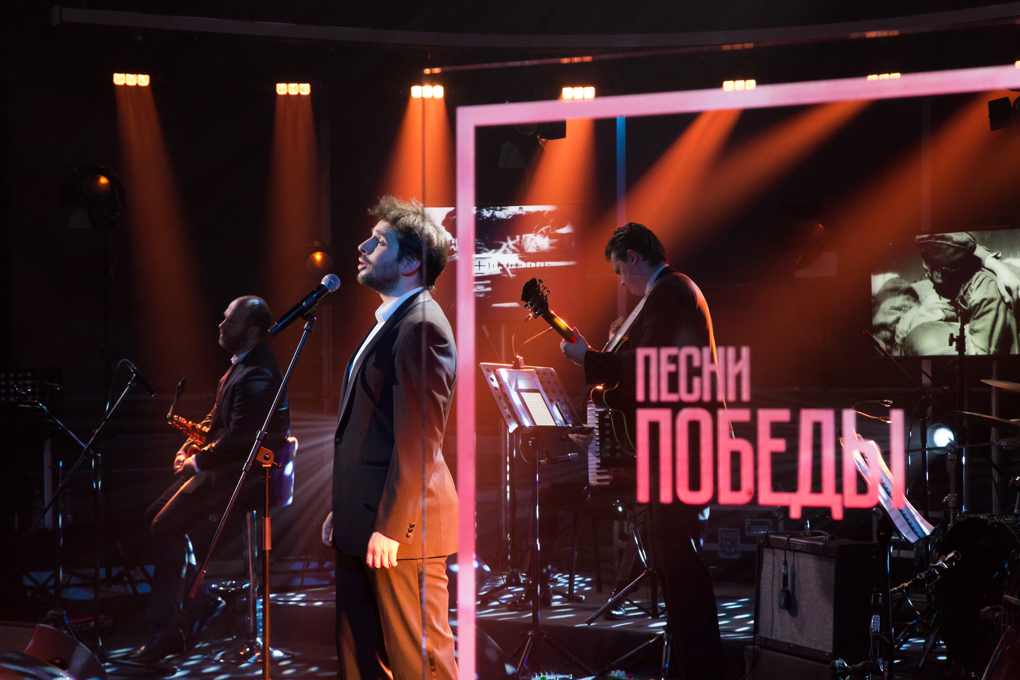 Песни о войне и Великой победе прозвучат в живом исполнении 9 мая