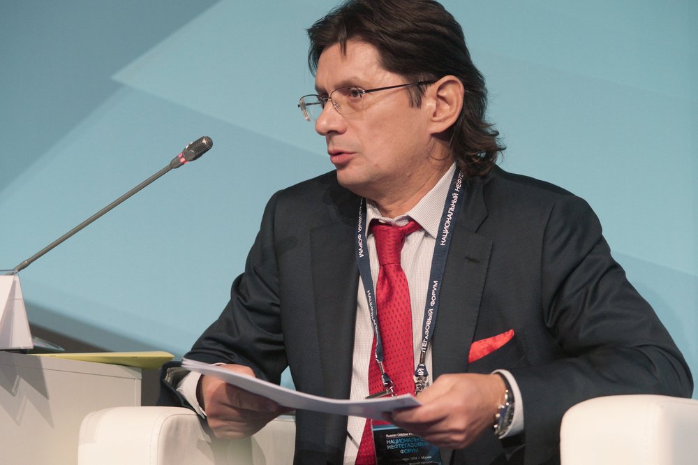 ФК «Зенит» оштрафовали на 500 тысяч рублей за баннер, высмеивающий Леонида Федуна