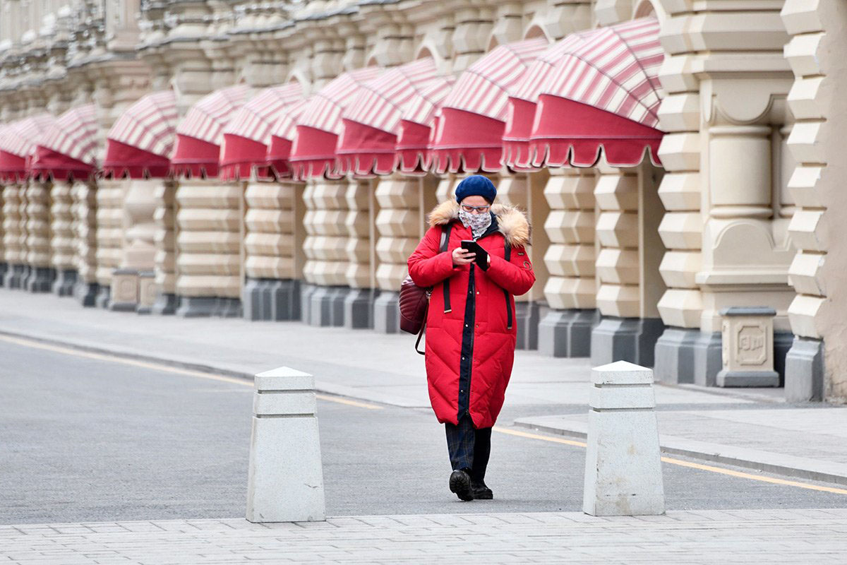 Коронавирус выявили у 10 699 человек в России за последние сутки