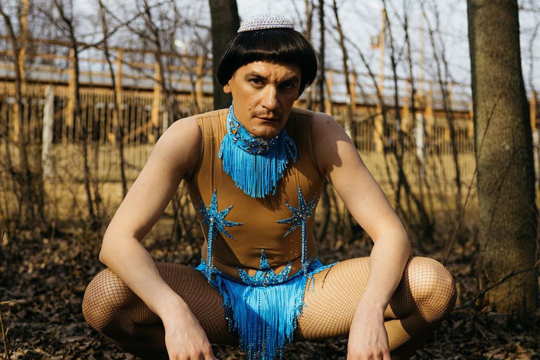 Юморист Гудков запустил головокружительный флешмоб для разгона коронавируса