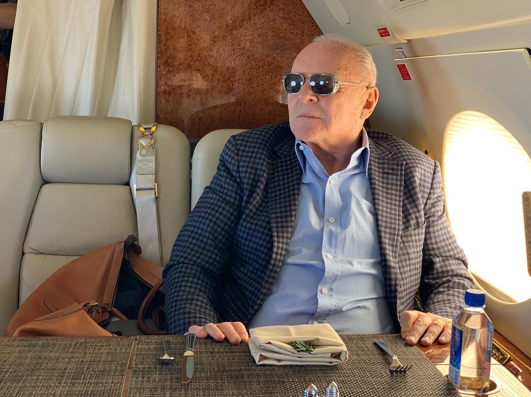 Энтони Хопкинкс бросил вызов Сталлоне, станцевав под трек рэпера Дрейка