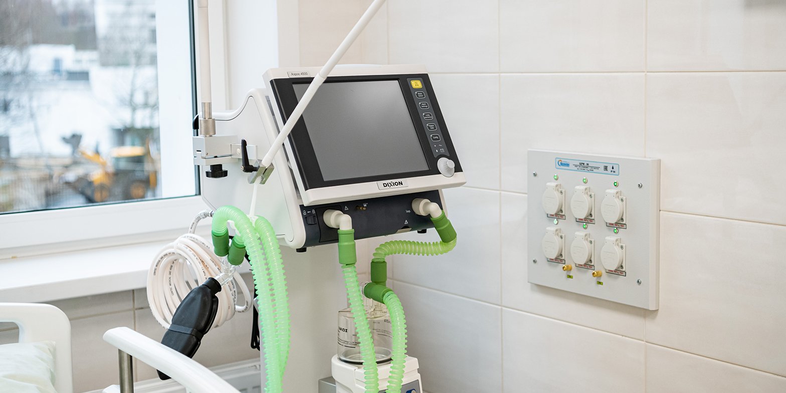 Вторая партия аппаратов ИВЛ прибудет из США в Россию на следующей неделе