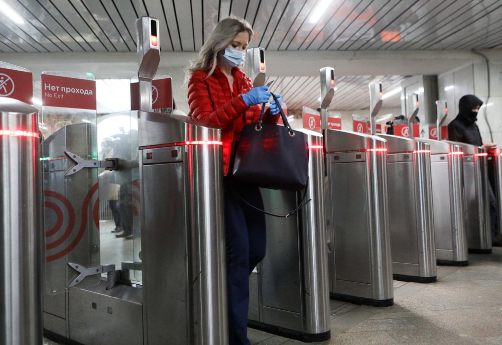 Плакаты о борьбе с COVID-19 в Москве стали лидерами премии Tagline