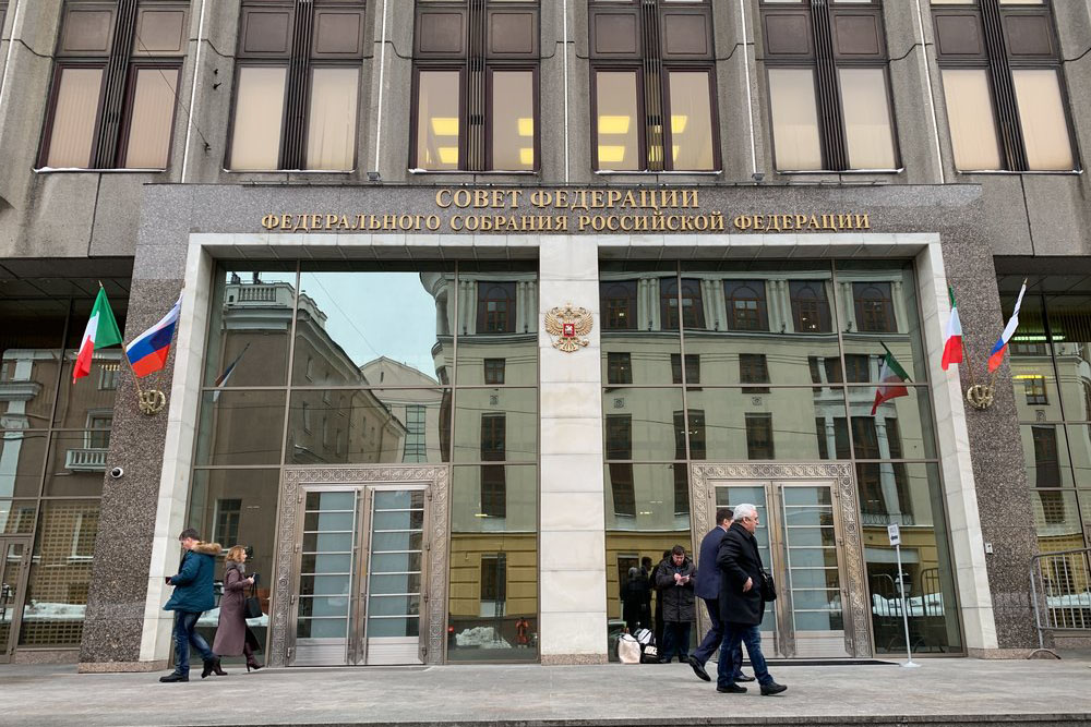 Совет Федерации выступил за повышение возраста продажи спиртного до 21 года