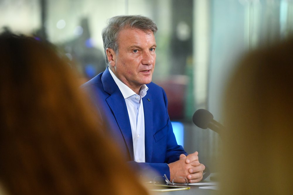 «Не вижу больших проблем»: Греф оценил влияние санкций США на экономику России
