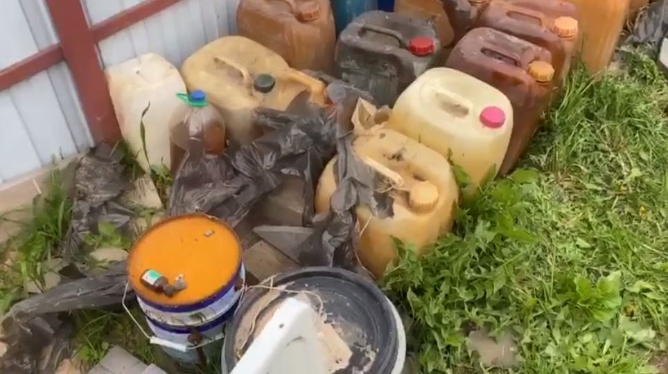 Подозреваемые в краже 17 тонн авиационного топлива задержаны в Подмосковье