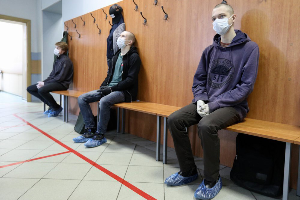 Врач-инфекционист назвала симптом оспы обезьян, при котором нужно соблюдать дистанцию