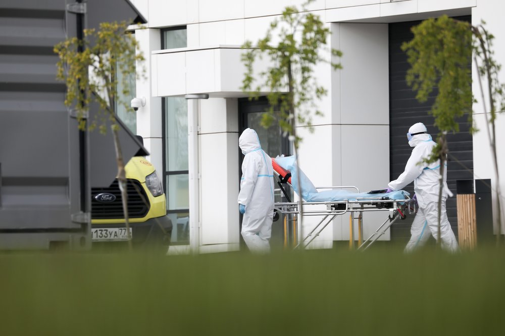 За сутки в России выявили 8599 новых случаев коронавируса