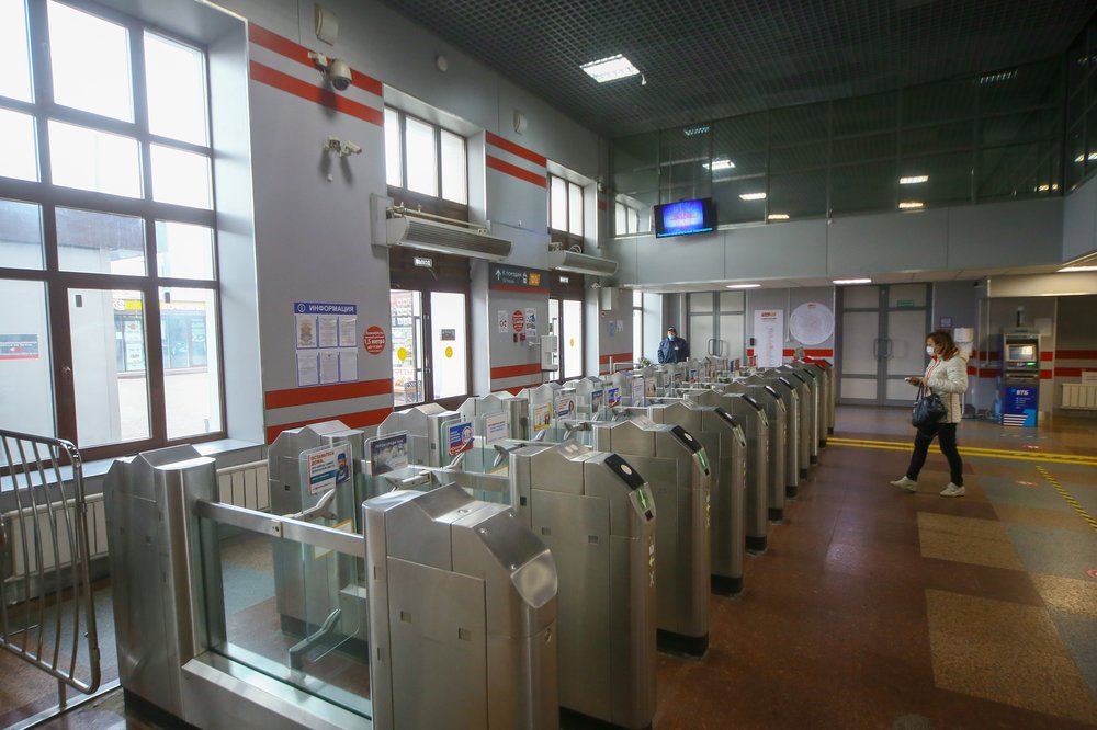 Задержан мужчина, спустившийся на пути станции метро «Красные ворота»