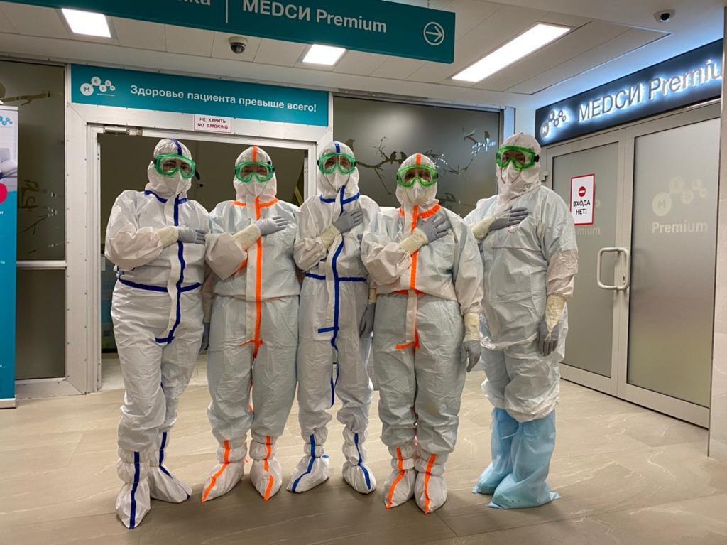 Страна без вируса: как бизнес помогает врачам в борьбе с COVID-19