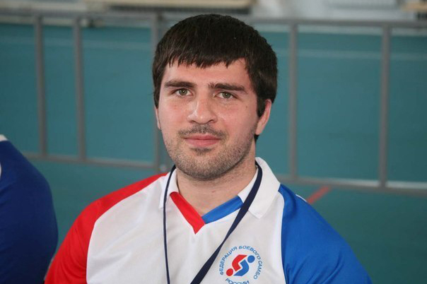 Тренера бойца ММА задержали за убийство директора торгового центра в Подмосковье