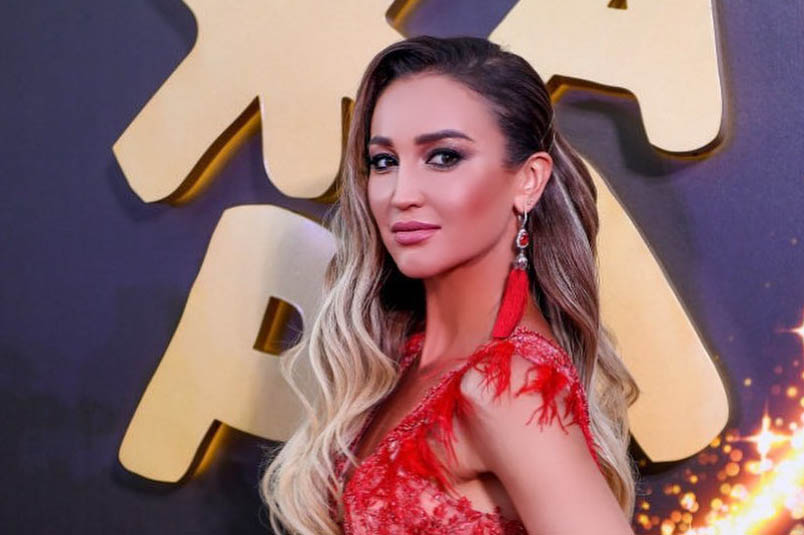 «Праздник начинается»: Бузову растрогало поздравление в ее день рождения