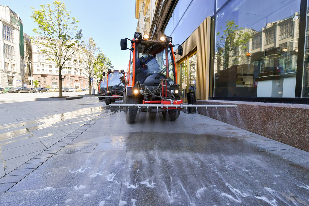 Проведена десятая масштабная дезинфекция в Москве