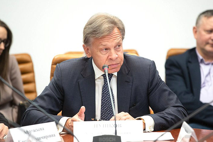 Пушков предсказал взаимное отдаление США и Европы