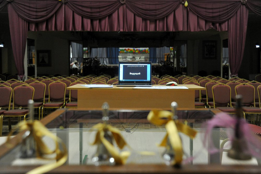 Последние звонки в школах Петербурга пройдут в очном формате