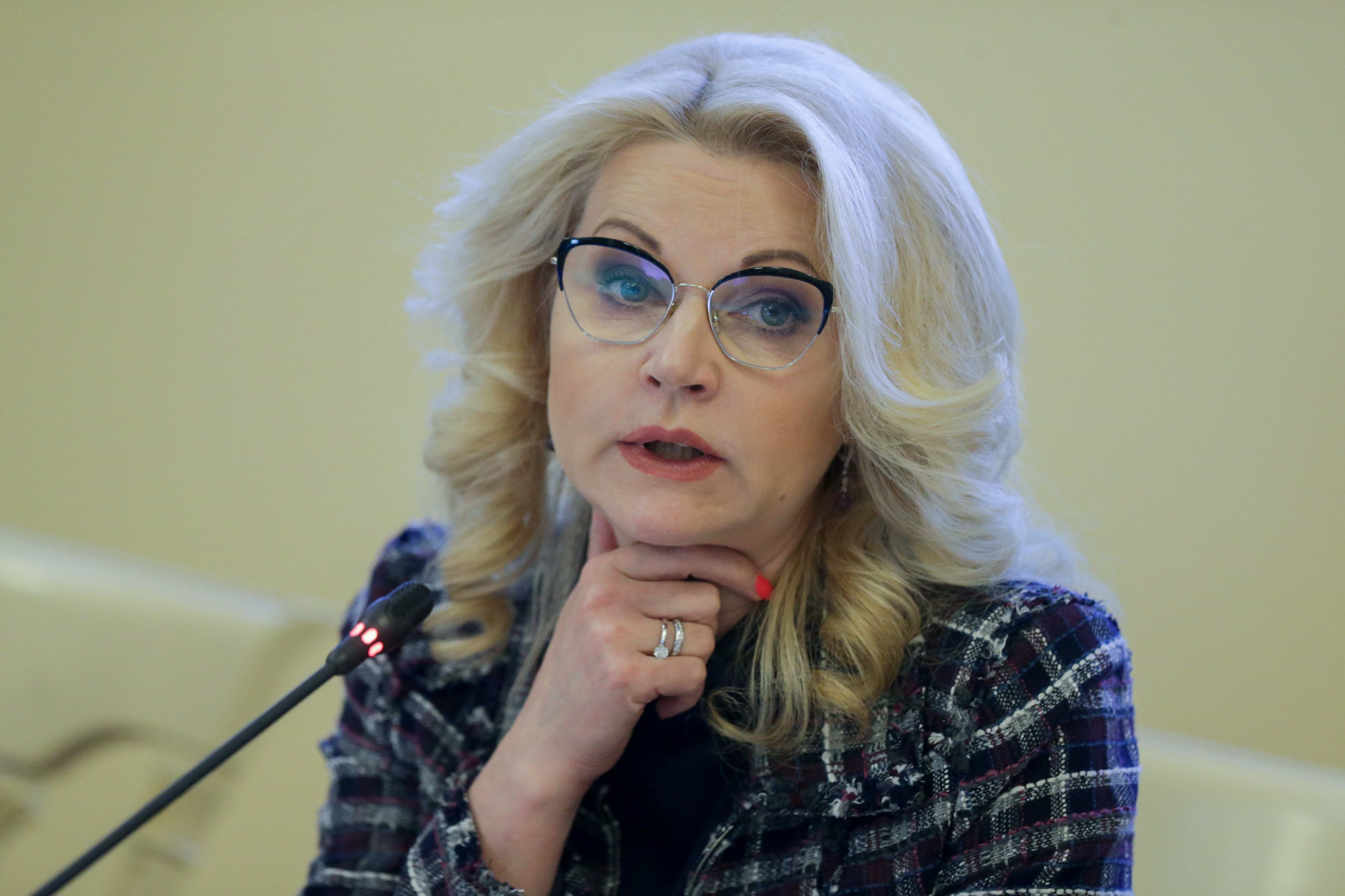 Голикова поздравила с Днем знаний учеников школы при Центре имени Рогачева