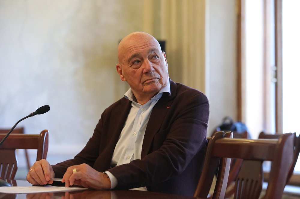 Познера оштрафовали в Грузии за нарушение карантинных мер