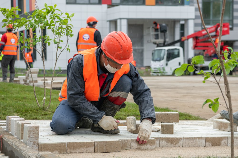 Участок улицы Верхние Поля реконструируют в Москве