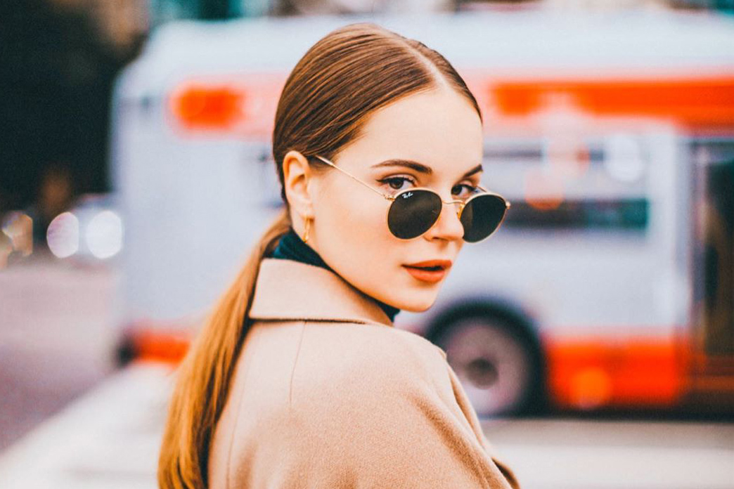 Блогер Саша Спилберг сообщила, что заразилась коронавирусом