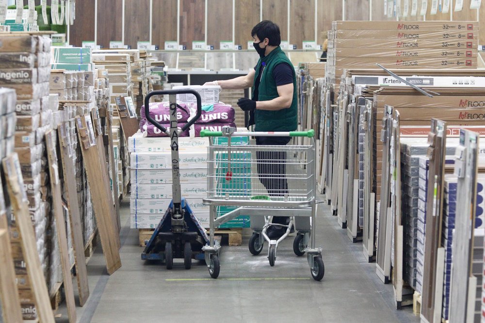 Названы самые популярные вакансии среди мужчин в России