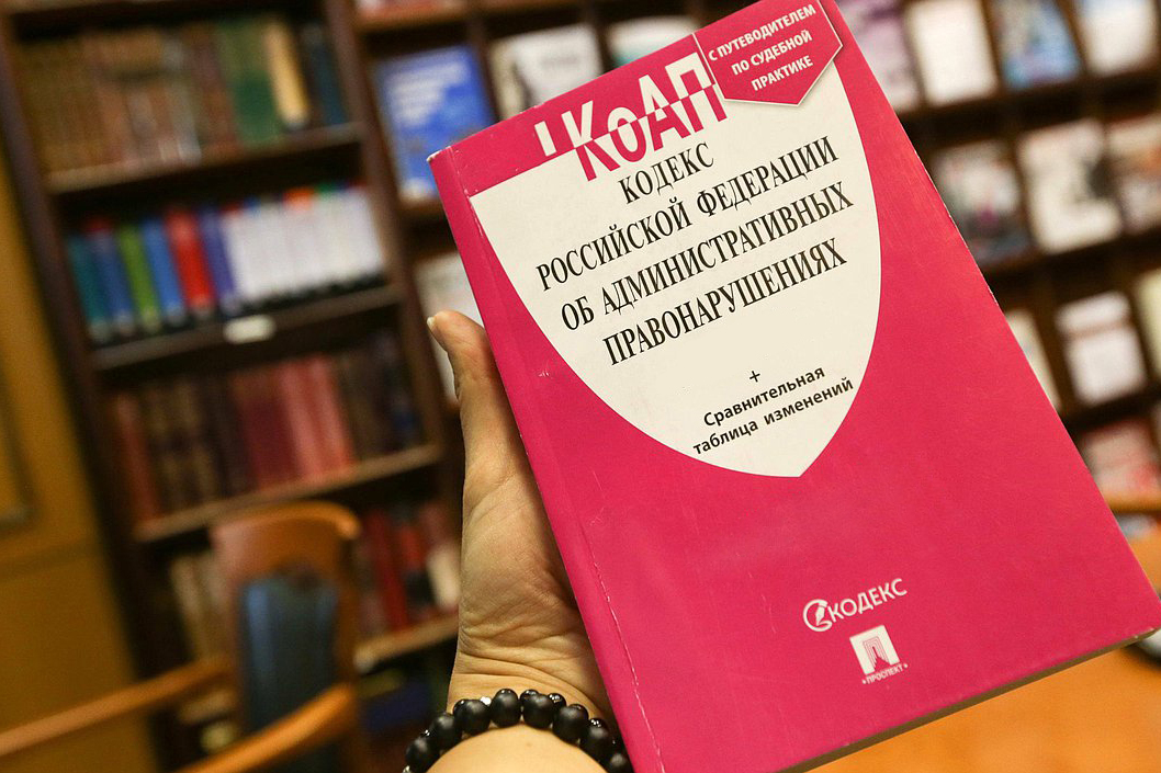 Злостных автохулиганов в России предложили лишать водительских прав