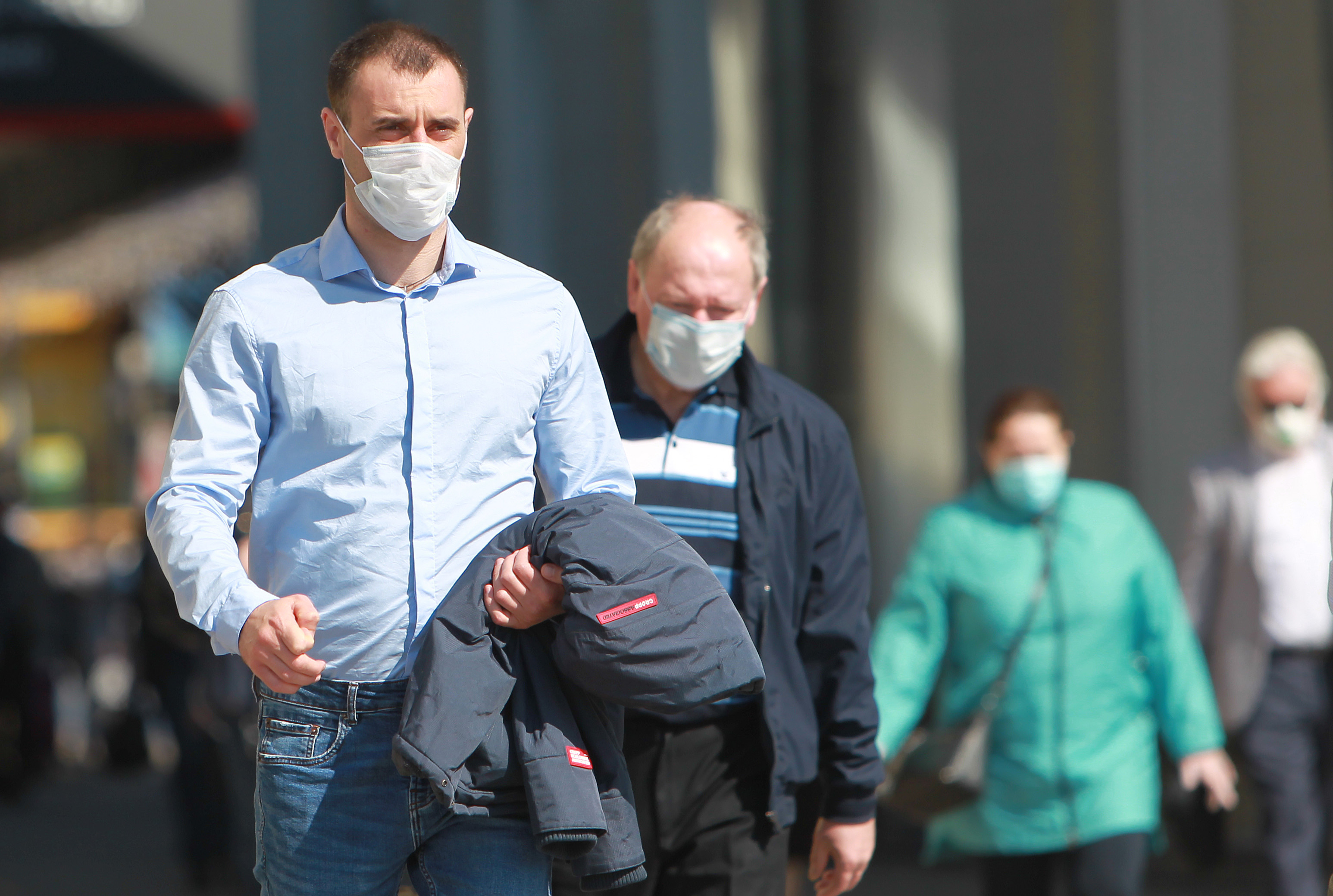 Власти Подмосковья заявили о возможном усилении мер против COVID-19 в ряде городов