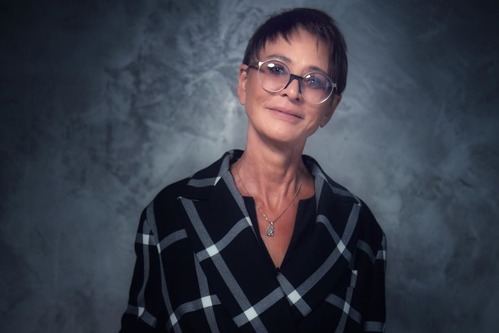 «Не будет понятия измены»: Хакамада рассказала, как изменится институт семьи через 30 лет