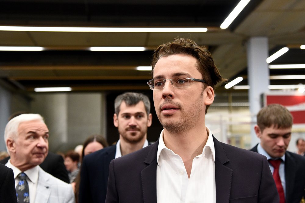 Максим Галкин провел экскурсию для подписчиков