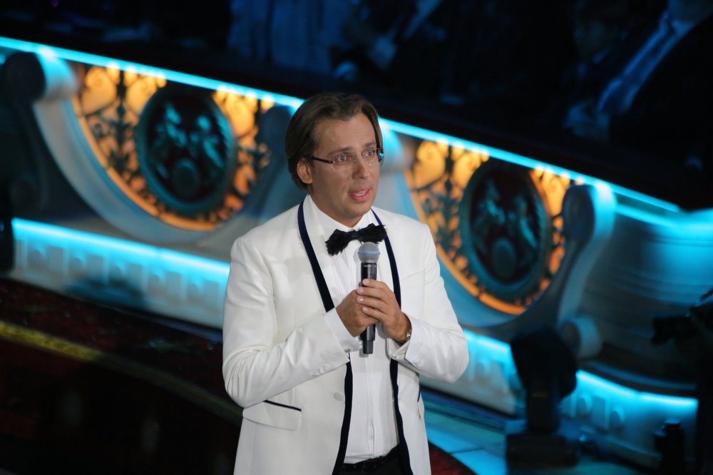 Галкин провел видеоэкскурсию по своему саду возле их с Пугачевой замка