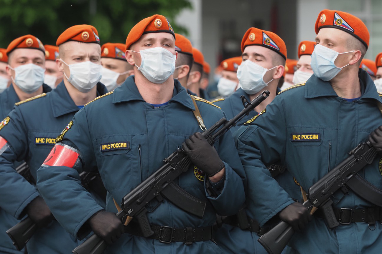 Парад Победы отменили в 13 городах России