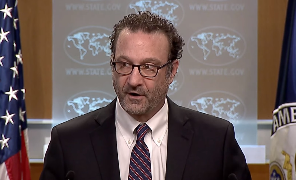 Помощник госсекретаря США Дэвид Шенкер полагает, что действия РФ на этой территории деструктивны